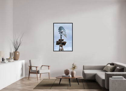 Rustic Windmill – A Tribute to Timeless Americana